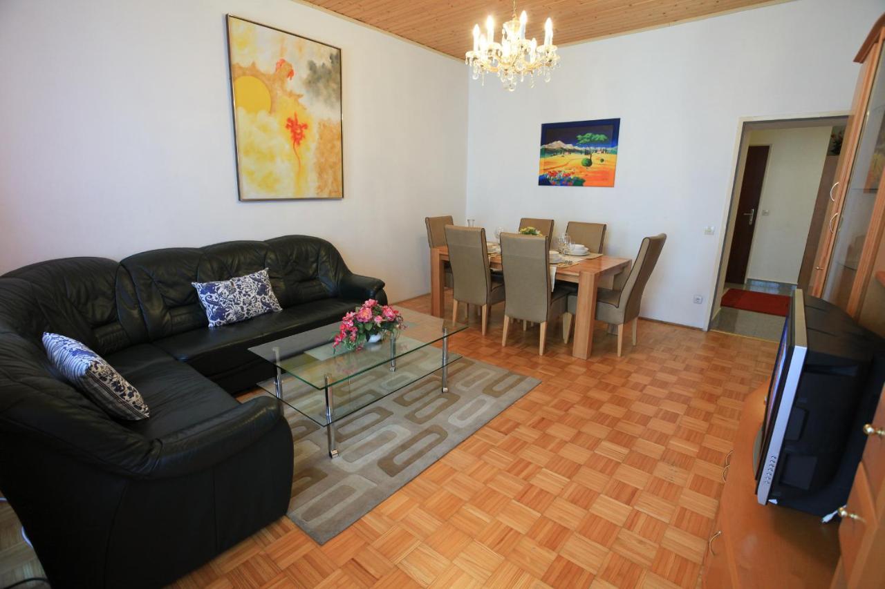 Mozart Apartments ウィーン 部屋 写真